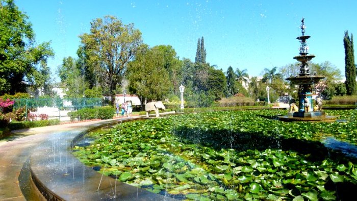 Udaipur, City of Lakes, Lake Pichola, City Palace