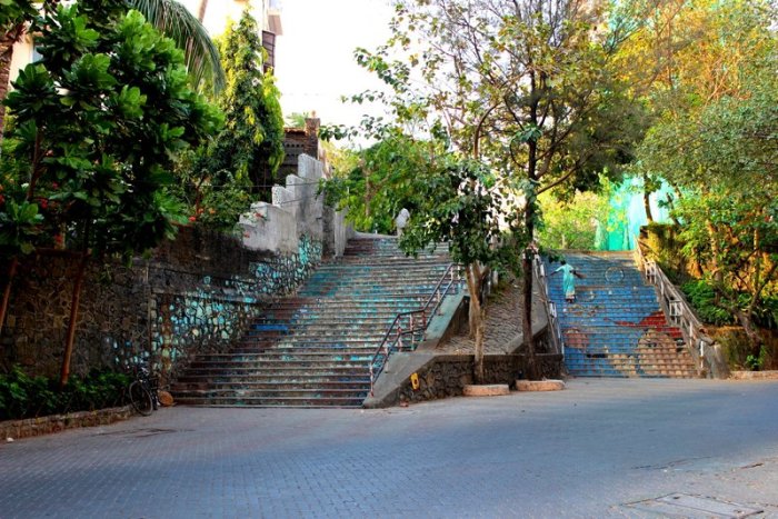 Bomanjee's Steps, Bandra, Hill Road, Mount Mary Road