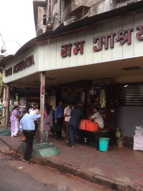 Matunga, Mumbai, Ram Ashraya, Restaurant