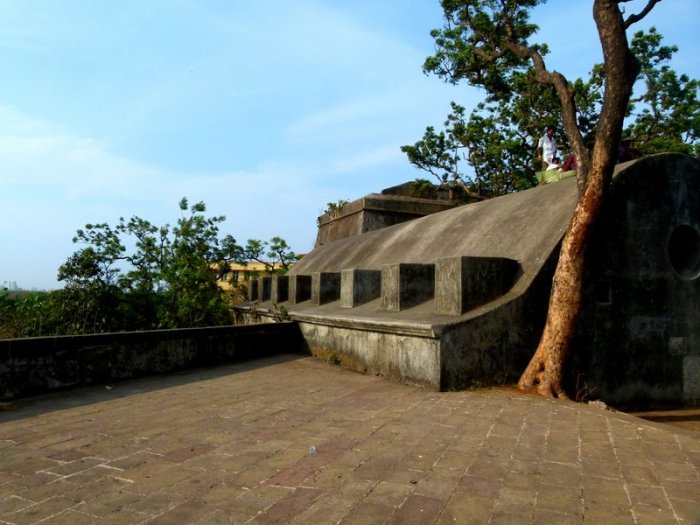 Sewri Fort, Forts of Mumbai, Eastern Shoreline