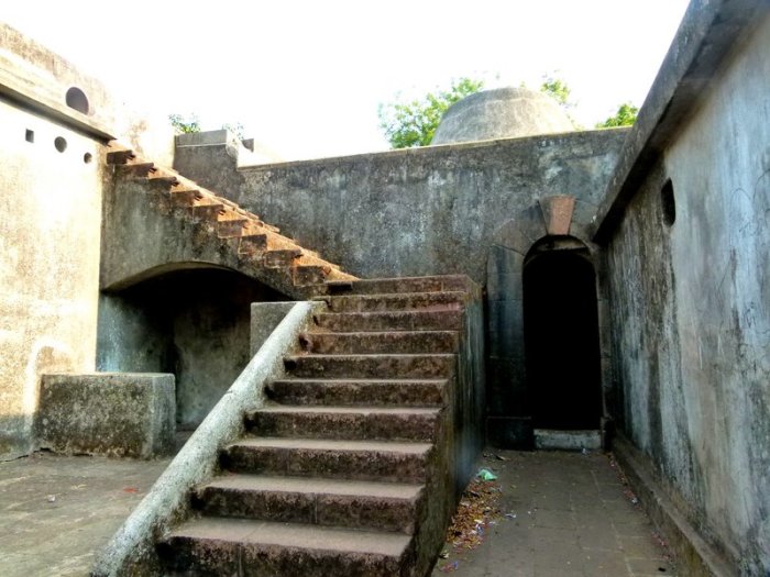 Sewri Fort, Forts of Mumbai, Eastern Shoreline
