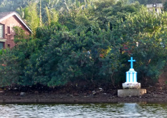 Aldona, Corjuem Fort, Noth Goa, Mapusa River, Backwater Cruise
