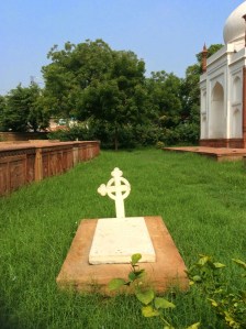 Roman Catholic Cemetery, Agra, Armenian Cemetery