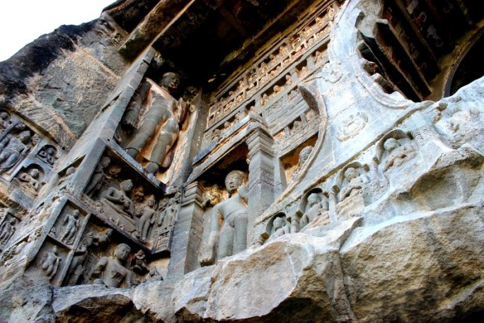 Ajanta Caves, Buddhist paintings, Murals