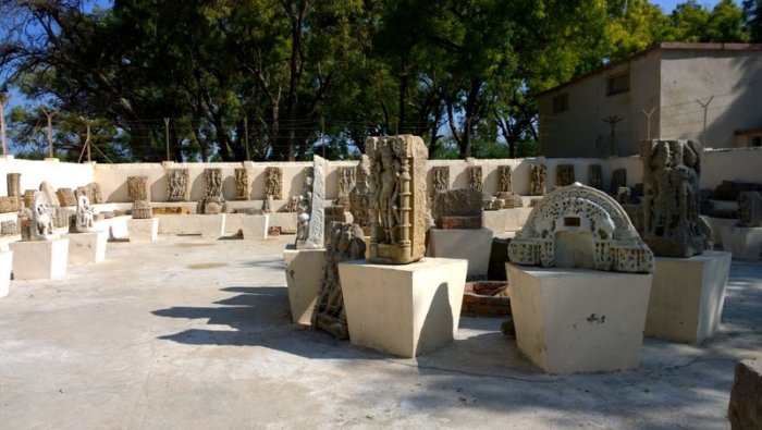 Sahastralinga Talav, Patan, Solanki Dynasty, Gujarat, Water harvesting and water management system