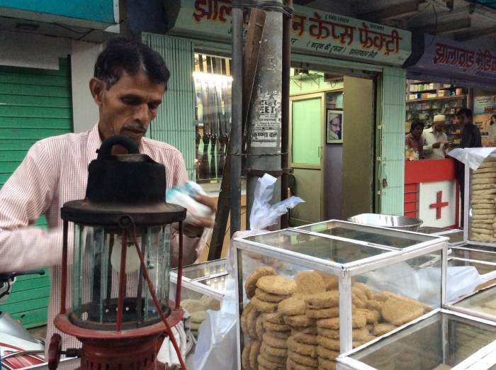 Jhalrapatan, Jhalawar, Travel, Rajastha, Hadoti, Gajak seller