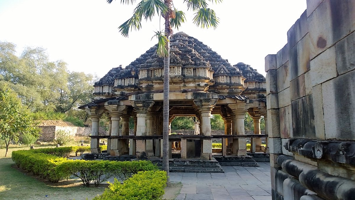 The temples at Badoli – My Favourite Things
