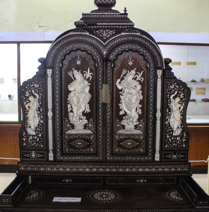 Bangalore Government Museum, Rati and Kamadeva, Museum Treasure, Dressing Table